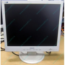 Монитор 17" TFT Philips 170S с битым пикселем в Воркуте, белый (Воркута)